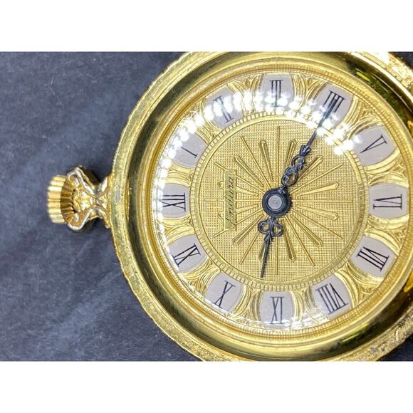 Endura Time Corporation Dynasty Swiss 1 Jewel Ladies Pocket Watch Gold Tone main image 12